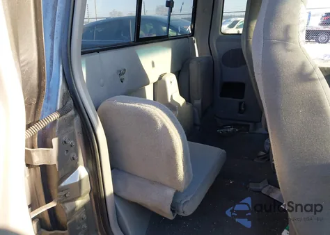 2000 Mazda B4000 Se/Tl from USA, damaged, VIN 4F4ZR17X5YTM18724